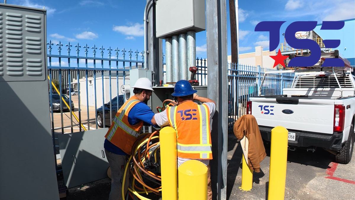 Tex-Star crew pulling feeders into outdoor switchgear